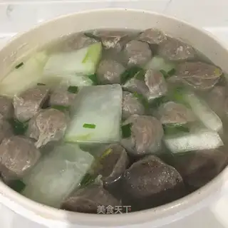 Beefball soup