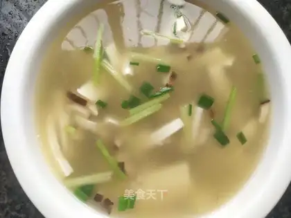 Tofu soup