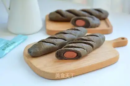 Black Sesame Intestines