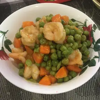 Shrimp and sweet peas