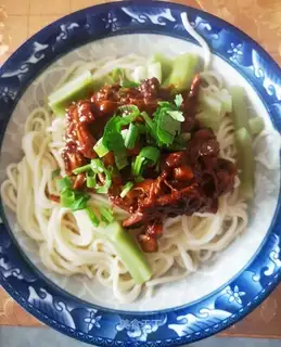 Low fat chicken chest mushroom noodles