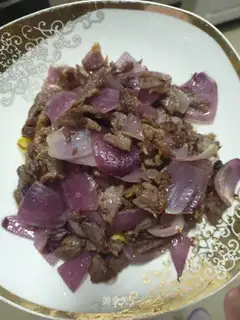 Onion beef