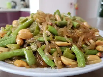 Puffed with beans