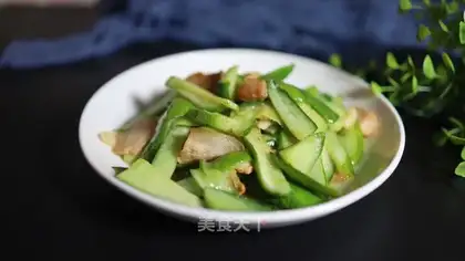 Fried cucumber