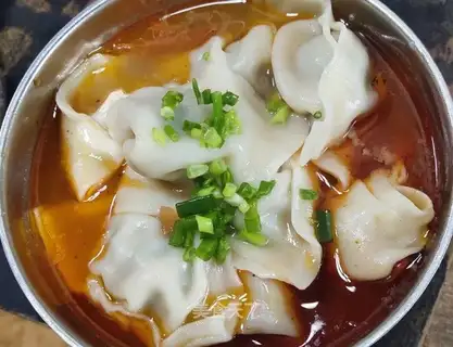 The silver spirit that cooks dumplings