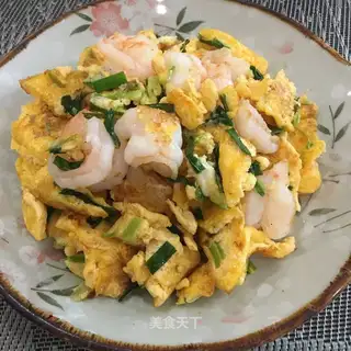 Eggs fried shrimp