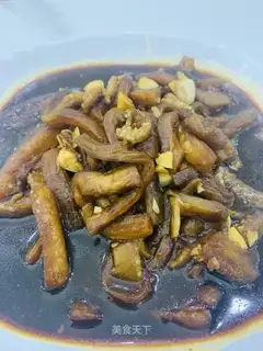 Meat and garlic cheese