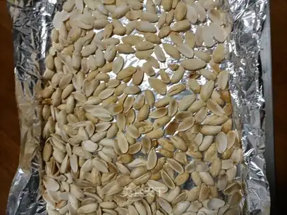 Baking almonds