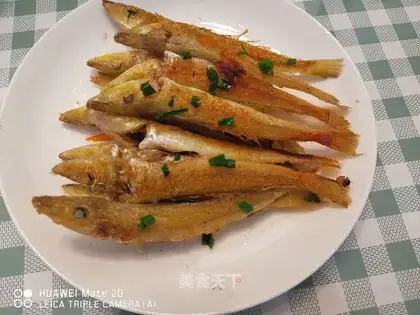Fried sardines
