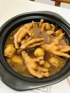 Chicken claws