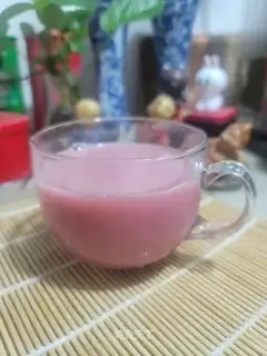 Pomegranate apple juice
