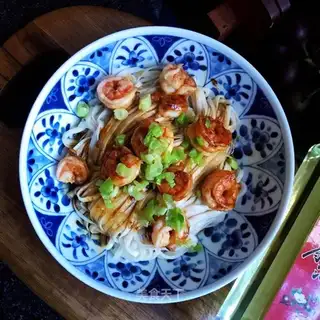 Onion noodles