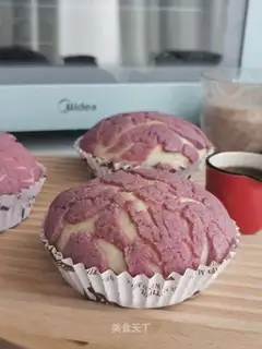 Cricket bread