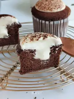 Cheese and cupcakes