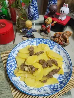 Beef fried potatoes