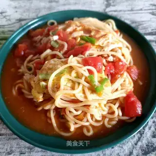 Tomato fried egg noodles