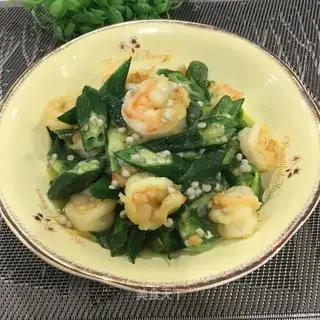 Shrimp fried ace