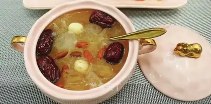The silver spoon of a red date