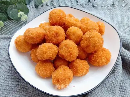 Cracker chicken chestballs