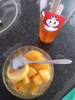 Peach candy