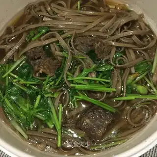 Cream of veal noodles