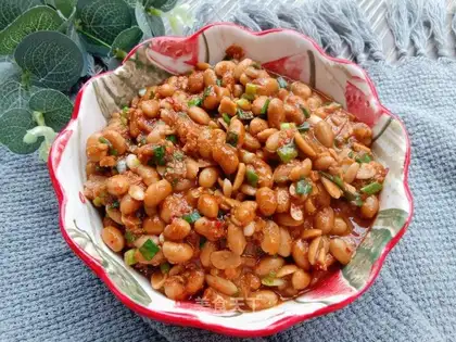 Onion beans