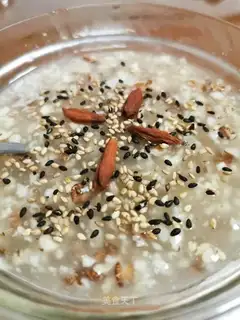 Black oatmeal root