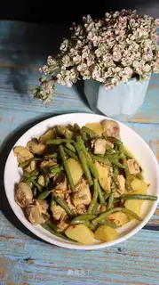 Potato chicken