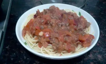 spaghetti bolognese