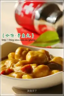 Curry cuttlefish balls