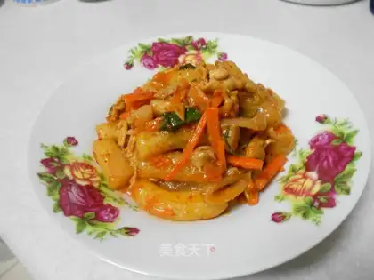 stir-fried rice cake with kimchi