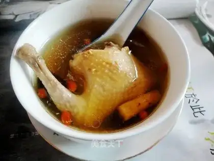 Stewed young pigeon with Codonopsis pilosula
