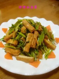 stir-fried tofu with cilantro