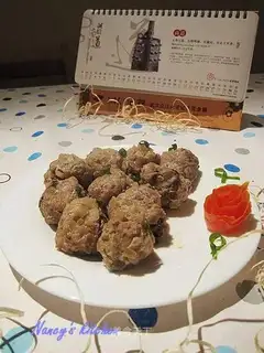 Mushroom and radish meatballs