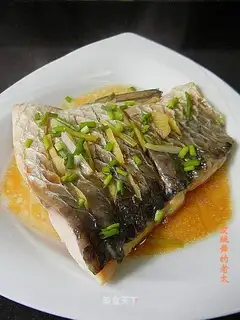 Steaming grass carp
