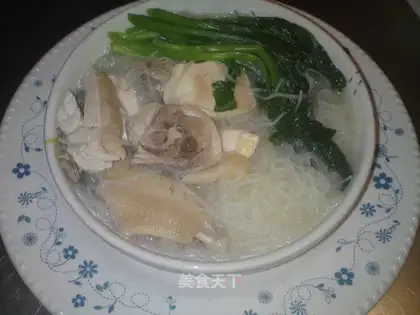Salted chicken rice noodles