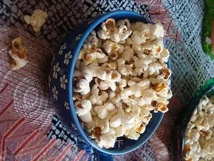 buttered popcorn