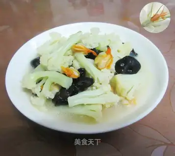Blackwood, round-eared clams, broccoli