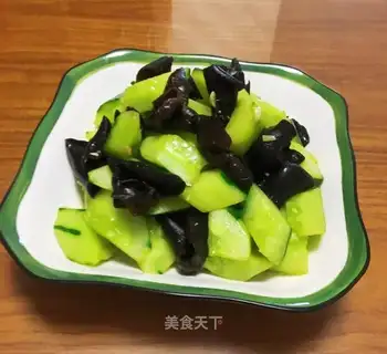 Wood and cucumber
