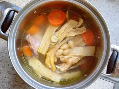 Plum and porridge soup