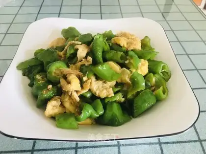 Pepper fried eggs