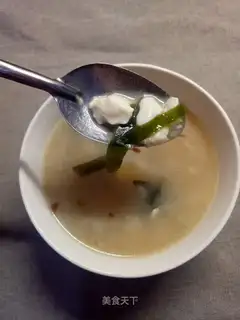 Clothes and tofu soup