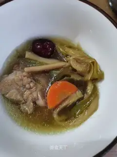 Swordbone soup