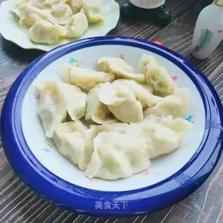 Pumpkin shrimp dumplings