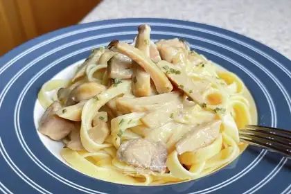 Buttered chickens, wide