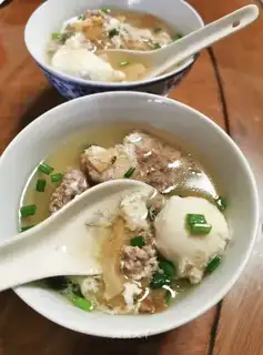 Western cucumber egg gravy