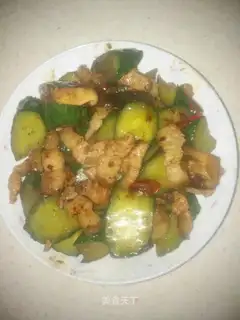 Fries and cucumbers