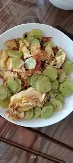 cucumber fried eggs