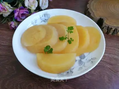 Apples are steaming