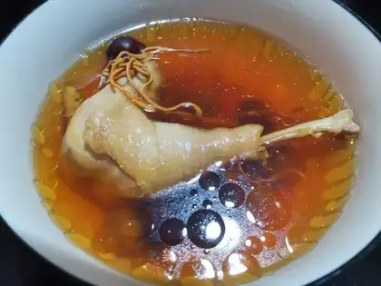 Scorch of the worms. Land Chicken